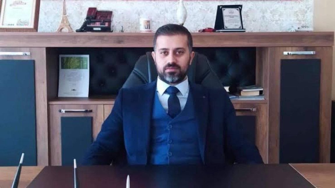 Ertan ÖZGÜL  - OKUL MÜDÜRÜ